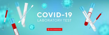 Coronavirus yaratıcılığınız için boş alanla pankartı test ediyor. Covid-19 hızlı test, 3 boyutlu virüs hücreleri ve mavi arka planda çubuklu gerçekçi 3 boyutlu cam test tüpü. Coronavirus hastalığı, Vektör.