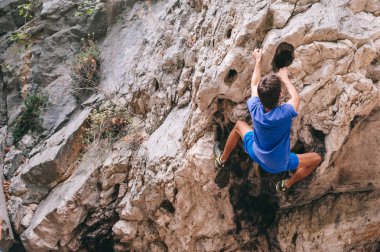 Genç dizi film yol ileri üstesinden gelir