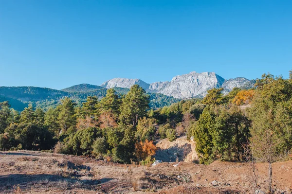 Beleza, paisagem nas montanhas na Turquia — Fotografia de Stock