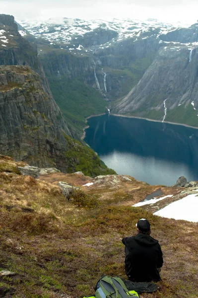 Trolltunga Norveç'te muhteşem güzelliktir