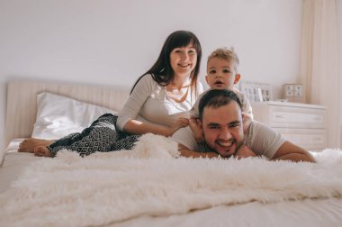 Aile en önemli değerdir