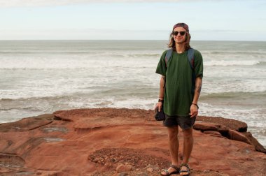 Yalnız bir adada yalnız ve vahşi turizm