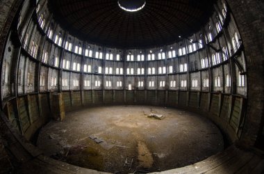 Varşova'daki eski gaz işleri