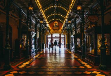 Aile bulma Atari, Main Street yürüyüş. Disneyland Paris