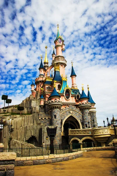 Sleeping Beauty castle at Disneyland Paris, Eurodisney Editorial. Photo stock. — Stock Photo, Image