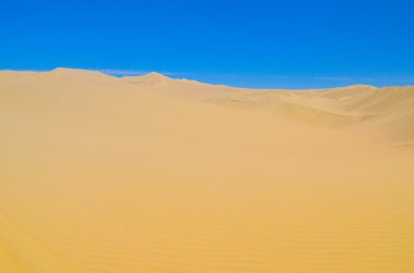 Ica bölgesinde, Peru Huacachina yakınındaki Atacama çöl kumulları