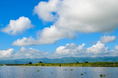 Geleneksel kayan köy evleri Inle Gölü, Myanmar