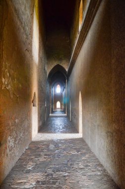 Hall Bagan, Myanmar antik Budist tapınağı