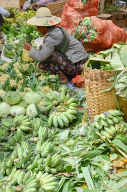 Heho, Myanmar, 12 Eylül 2016: Yerel pazarda Heho, Shan devlet, Myanmar