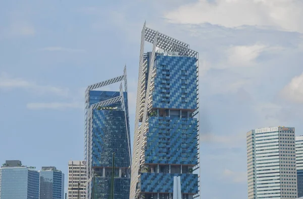 SINGAPORE, April 2017: Modern buildings of Singaporean financial district — Stock Photo, Image