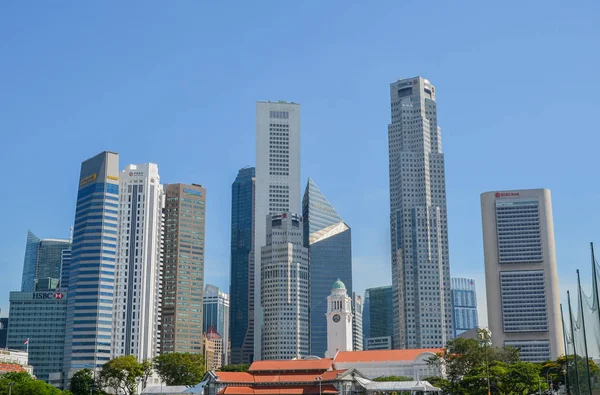 Singapur, kwietnia 2017: Nowoczesne budynki dzielnicy finansowej Singapuru — Zdjęcie stockowe