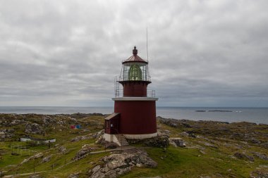 Norveç 'in batı kıyısındaki Utsira deniz feneri.