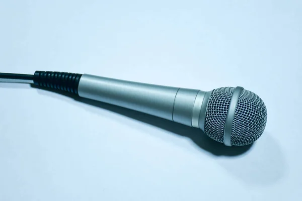 Yüzeyde Yalan Mikrofon Karaoke — Stok fotoğraf