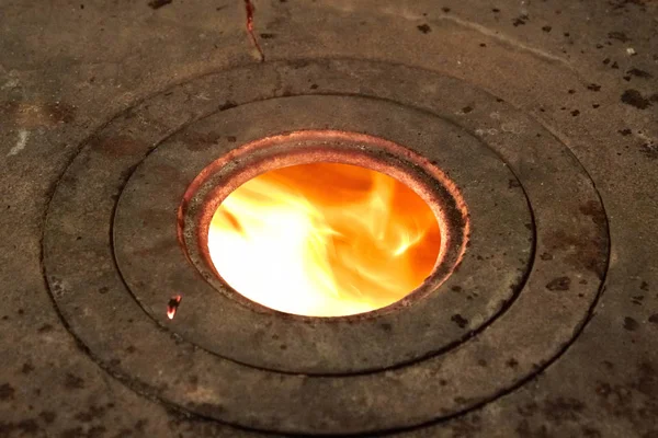 Eski soba yangın — Stok fotoğraf