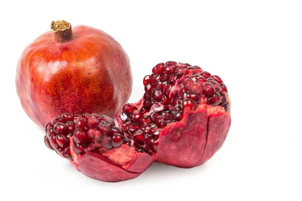 Rote Granatfrucht Auf Weißem Grund Isoliertes Objekt Für Design Layouts — Stockfoto