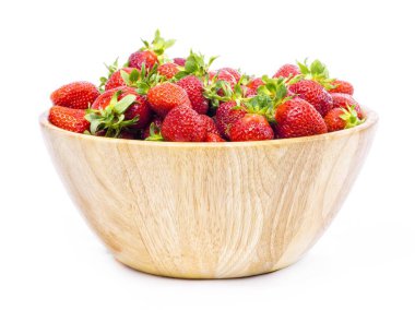 Beyaz arkaplanda çilek