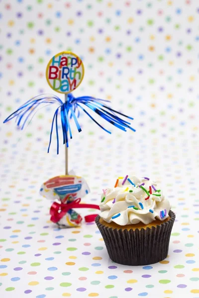 Doğum işareti ile lezzetli kek