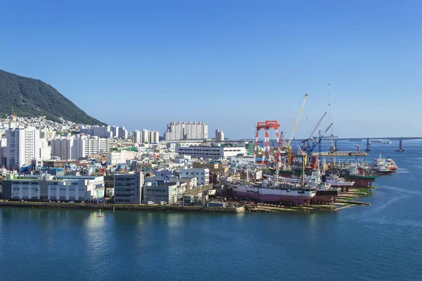 Vista Dall Alto Sul Molo Con Navi Paesaggio Urbano Busan — Foto Stock