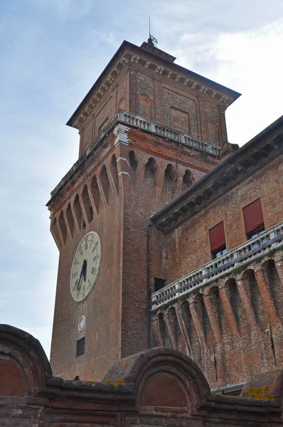 Castello Estense tower in Ferrara — 图库照片