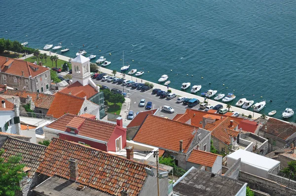 Vista sul lungomare di Sibenik, Croazia — Foto Stock