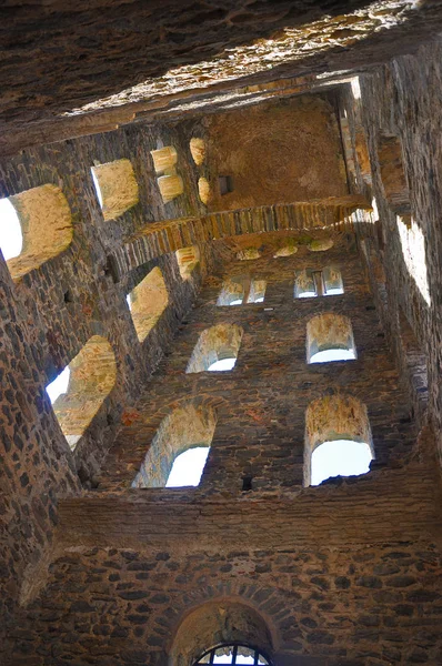 アーキテクチャ - 中世のスパンのタワーの内部アーチ — ストック写真