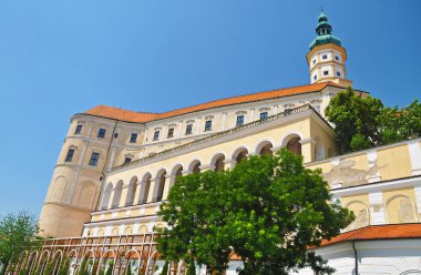 Mikulov kalesinin muhteşem bina