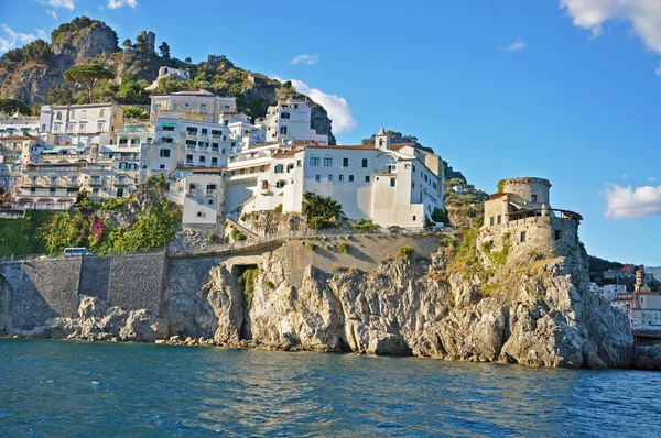 Amalfi İtalyan bir yeridir, Amalfi Coast yıldız