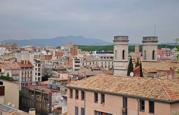 Akşam Girona, İspanya şehir panoraması