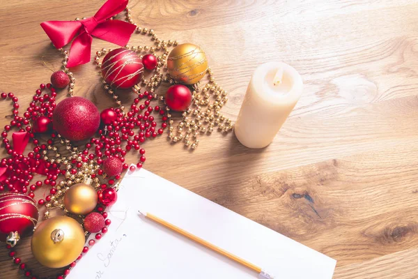 Jul brev och dekorationer — Stockfoto