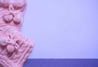 Patik mor kağıt üzerinde ile yakın