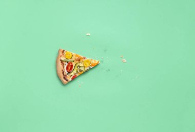 Tek dilim pizza. Pizza primavera dilimi Son dilim pizza