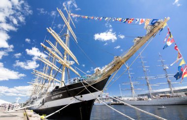 Boylu soylu Yelkenliler yarışları Kotka 2017. Kotka, Finlandiya 16.07.2017.