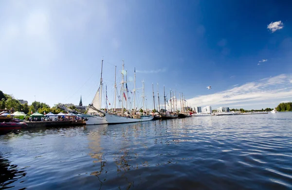 LOS ALTOS BUQUES RACES KOTKA 2017. Kotka, Finlandia 16.07.2017 . — Foto de Stock