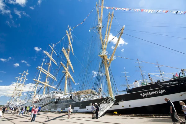 Boylu soylu Yelkenliler yarışları Kotka 2017. Kotka, Finlandiya 16.07.2017.