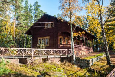 Kotka, Finlandiya - 15 Ekim 2019: İmparator III. Alexander balıkçı kulübesi Langinkoski.