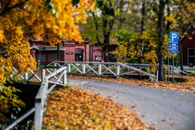 Ruotsinpyhtaa, Finlandiya - 8 Ekim 2019: Eski Ruotsinpyhtaa köyünün sonbahar manzarası, Finlandiya.