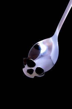 Kafatası şeklinde şeker için metal kaşık