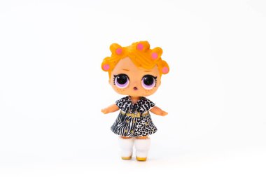 Kouvola, Finlandiya - 25 Ocak 2020: Güzel LOL Sürpriz bebek.