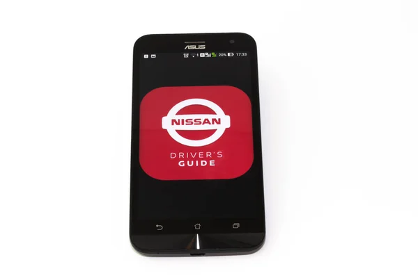 Коувола Финляндия Января 2020 Года Логотип Приложения Nissan Экране Смартфона — стоковое фото