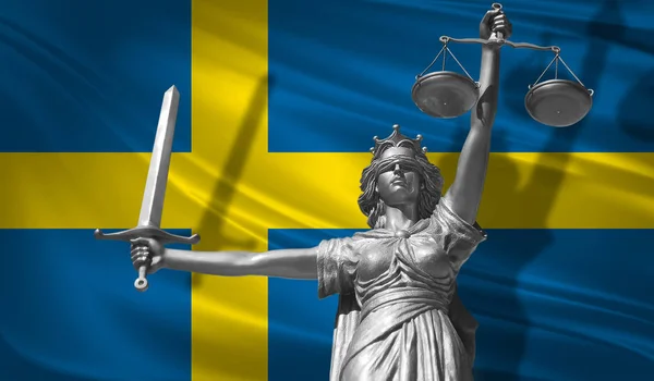 Sobre Ley Estatua Dios Justicia Themis Con Bandera Suecia Fondo —  Fotos de Stock