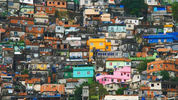 Rio Rocinha favela, havadan görünümü güneşli bir öğleden sonra.