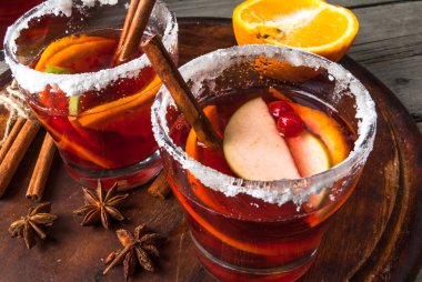 Güzel kokulu sonbahar ve kış sangria