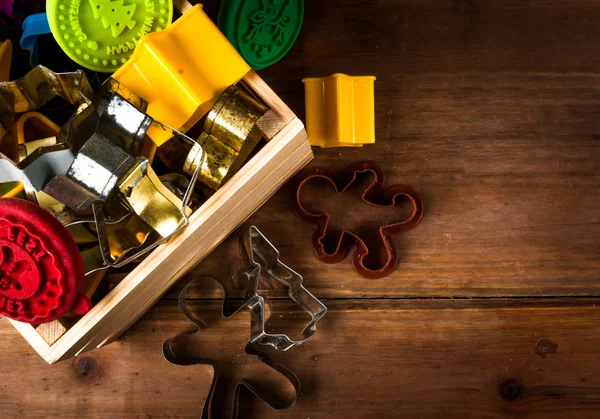 7 vintage christmas cookie cutters made in usa Cookie cutters for making Christmas cookies and stamps — Stock Photo