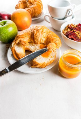 Continental kahvaltı için seçim ürünler