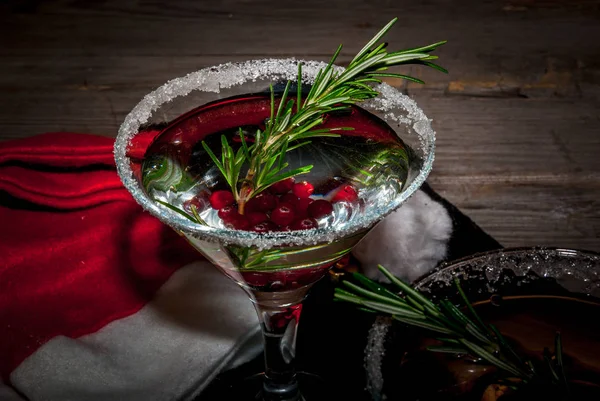 Christmas cocktail med tranbär och rosmarin — Stockfoto