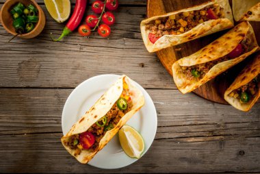 Geleneksel Meksika yemeği tacos
