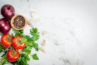 Yemek yapmak için malzemeler