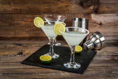 Alkol kokteyl margarita