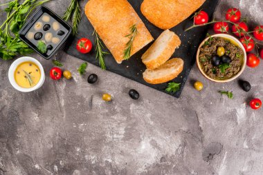 Geleneksel İtalyan meze tapenade