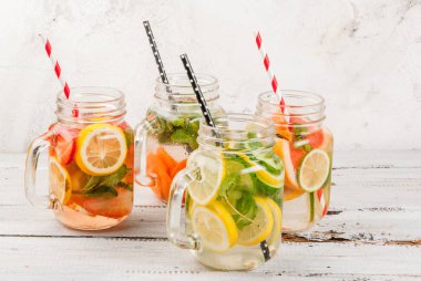 İnfüzyon ferahlatıcı sular yelpazesi